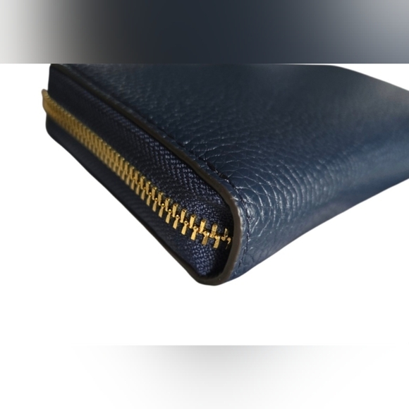 Michael Kors Navy Blue Wristlet Wallet - Picture 6 of 9